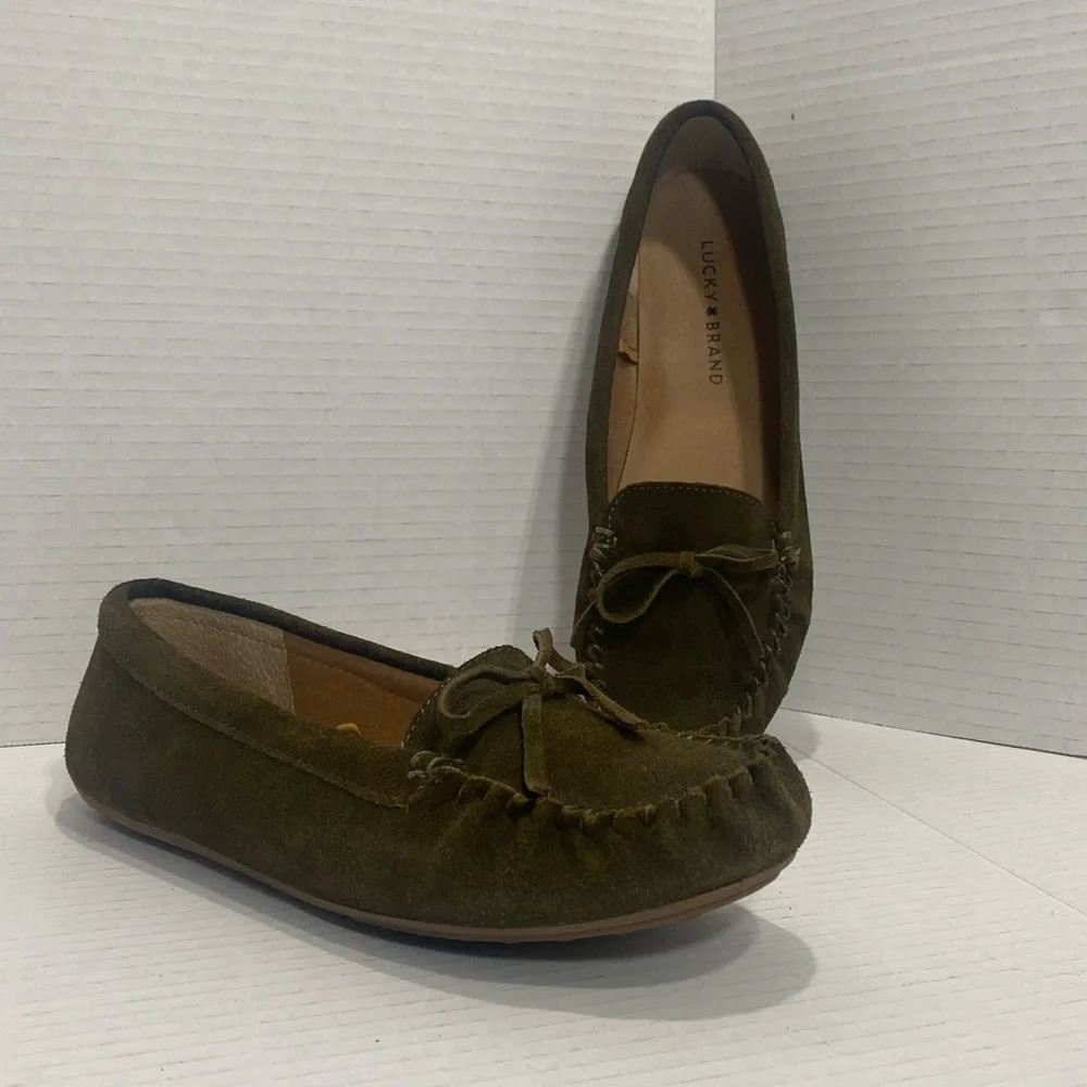 Lucky Brand Awra Olive Green Suede Leather Moccasin Flats Shoes Size 8